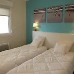 Appartement Neuf En Bord De Mer Pour 6 Pers, Balcon, Piscine, Jacuzzi, Parking, Animaux Admis - Fr-1-194-233