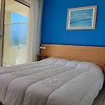 Appartement A Ciboure Avec Terrasse, Piscine Chauffee Et Parking - Ideal Golf Et Plage - Fr-1-239-551