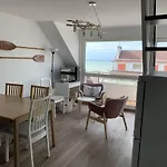 Duplex Spacieux Avec Parking A Fort-Mahon-Plage - Fr-1-482-71