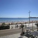 Appartement 2 Chambres Face A La Mer Avec Balcon Et Wifi - Fr-1-197-428