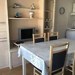 Appartement T2 Cabine A 2 Min De La Plage Avec Parking Privatif A Fort-Mahon - Fr-1-482-6