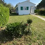 Maison Au Coeur De La Bree-Les-Bains - 6 Couchages, Jardin Clos, Proche Plage, Wifi Gratuit - Fr-1-246A-156