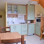 Appartement Terrasse Bord De Mer A Tregastel Avec Parking - Fr-1-368-19