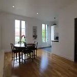 Charmante Maison Au Centre De Royan - Ideale Pour Familles, Bien Equipee Et Pret A Vivre - Fr-1-494-113