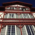 Studio Renove En Centre-Ville, Ideal Pour Des Vacances A Pied, Calme Et Confort, Classe 2 Etoiles. - Fr-1-4-512