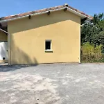 Au Calme, Maison T3 Neuf Avec Jardin A Cassy