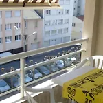 Appartement Central Avec Garage A 2 Min De La Plage, Balcon, Wifi, Proche Commerces - Fr-1-197-188