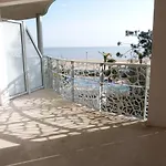 Appartement Pmr Avec Balcon, Piscine, Parking Et Plage A La Tranche-Sur-Mer - Fr-1-194-229