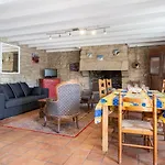 Maison Mitoyenne A Carnac, 5 Pieces, 69M², Proche Plage, Jardin Clos, Parking, Animaux Acceptes - Fr-1-477-165