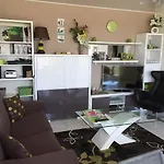 Appartement T3 Avec Terrasse, Barbecue Et Parking - 300M Des Commerces, Plage Devant - Fr-1-81-498