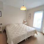 Bel Appartement 3* Au Centre De Perros-Guirec Avec Wifi, Balcon Et Parking - Fr-1-368-337