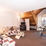 Duplex Ensoleille Pour 6 Pers Avec Balcon, Parking Et Proche Des Remontees Mecaniques A Saint Lary - Fr-1-296-265