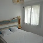 Appartement T3 Avec Terrasses Et Parking Prive En Centre-Ville De Royan, A 200M De La Plage - Fr-1-71-90