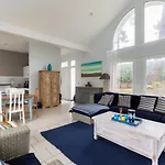 Villa A Biscarrosse Avec Piscine Chauffee Et Jardin Pour 6 Personnes - Fr-1-521-93