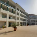 Appartement A Ciboure Avec Terrasse, Piscine Chauffee Et Parking - Ideal Golf Et Plage - Fr-1-239-551
