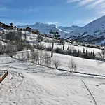 Appartement Skis Aux Pieds Avec Terrasse Et Parking Couvert - 6 Pers - Fr-1-613B-22