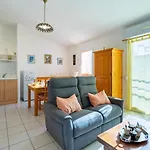 Apartment Jardins De Pontaillac-1 By Interhome