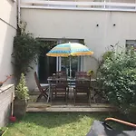 Appartement 3 Pieces En Rez-De-Jardin Avec Vue Sur Marina A Port Guillaume - Fr-1-487-316