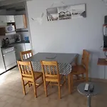 Maison Avec Jardin Et Terrasse A Saint-Pierre-D'Oleron, Proche Plages Et Commerces, Parking Inclus. - Fr-1-246A-160