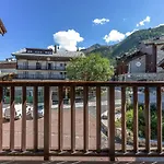 Appartement Chaleureux 6 Pers Skis Aux Pieds Avec Parking Couvert Au Coeur De Val-D'Isere - Fr-1-694-229