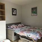 La Cabane Au Fond Du Jardin - 300M De La Plage