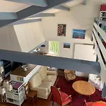 Maison Sur La Pointe Du Cap Coz