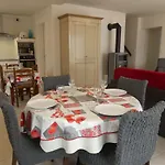 Maison Avec Terrasse, 400 M Plage Et Centre, 2 Chambres, Parking Prive, Menage Inclus - Fr-1-224B-542