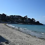 Appt Perros Guirec Sur Plage Trestraou Et Cote Granit Rose