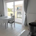 Appartement 2 Pieces, Terrasse, Parking Prive, Proche Plage Et Centre, Grau-Du-Roi - Fr-1-250-174