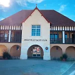 La Maison De Clairefontaine - Yourhosthelper