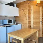 Joli Studio Au Coeur De La Station Avec Balcon Et Skis Aux Pieds - Fr-1-634-84
