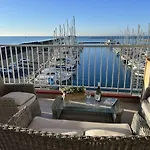 Superbe T3, Clim, Parking, Proche Plage Et Commerces - Fr-1-702-1