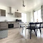 Bel Appartement En Hyper-Centre