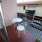 Studio Agreable Avec Terrasse A 300M De La Plage A Collioure - Fr-1-309-360