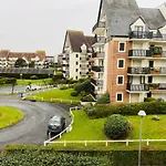 Charmant Studio Front De Mer
