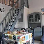 Maison 2 Pieces Mezzanine, 5 Couchages, Piscine, Pres De La Plage - Gruissan - Fr-1-229-828