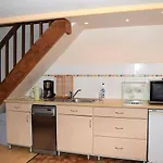 Maison Bretonne Avec Cour Fleurie, Wifi Et Velos A 1,4 Km Des Plages A Trebeurden - Fr-1-368-71