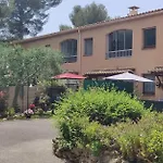 Appartement T2 46M2 Avec Grande Terrasse