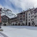 Appartement Luxe Avec Wifi Et Parking Sur Les Pistes Au Coeur De Val-D'Isere - Fr-1-694-133