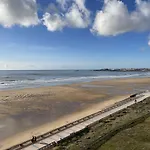 T2 Avec Garage A 50M De La Plage, Saint-Gilles-Croix-De-Vie - Fr-1-224-300