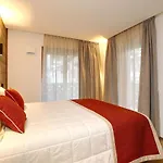 Appartement Neuf Et Spacieux Proche Des Pistes A Courchevel Le Praz - Fr-1-568-32