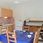 Pavillon A 200M De La Plage Avec Terrasse, Jardin Et Parking Securise - Narbonne Plage - Fr-1-229B-47