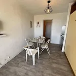 Studio Naturiste Cap D'Agde Avec Terrasse Et Parking Prive, Proche Plage - Fr-1-249A-34