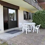 Appartement 3 Pieces Avec Terrasse, Parking, Cheminee Et Vue Montagne A La Clusaz - Fr-1-459-54