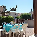 Maison 3 Pieces + Mezzanine, Terrasse, 300M Plage, 6 Couchages - Saint Pierre La Mer - Fr-1-229D-582