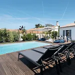 Villa 12 Personnes Avec Piscine Tout Confort