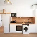 New Fully Equipped Air-Conditioned Apartment