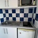Appartement 2 Pieces Avec Piscine Et Parking, A 300M De La Plage, Animaux Acceptes - Agde Richelieu - Fr-1-702-32