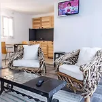 Magnifique T2 Avec Balcon Et Animaux Admis - Fr-1-503-143