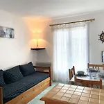 Agreable T2 Proche Plage A Saint-Gilles-Croix-De-Vie Avec Garage Prive - Fr-1-224-140